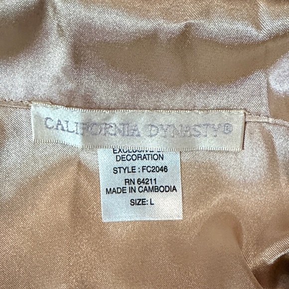 Elegant Cream Satin Pajama Set - Picture 2 of 2